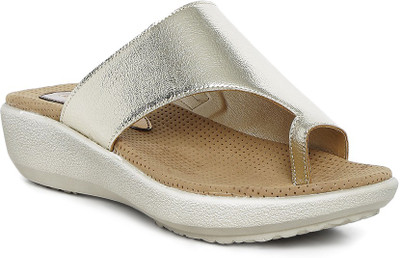 

Catwalk Women GOLD Flats
