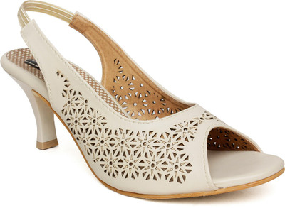 

Vendoz Women Cream Heels