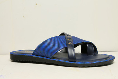 

Bata, Blue