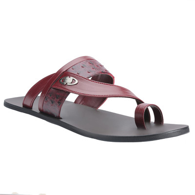 

Shoe Bazar Men Maroon Casual
