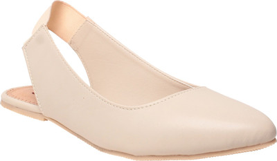 

MSC Women Camel Flats