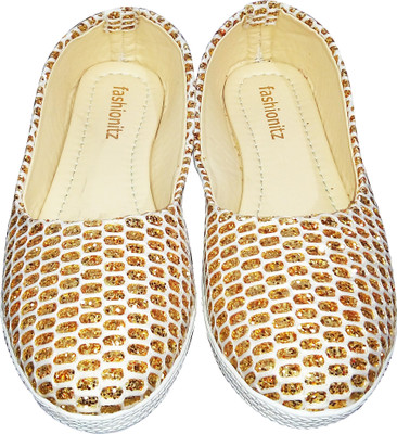 

Fashionitz Women Gold Bellies