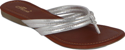 

Flora Women 21, Silver Flats