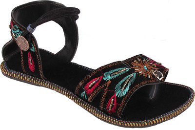 

Shopping Station Women Multicolor_2 Flats