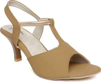 

Vendoz Women Beige Heels