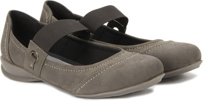 

Catwalk Women TAN Flats