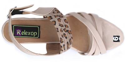 Relexop Women Cream Heels