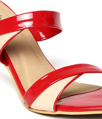 Dressberry Women Black Heels