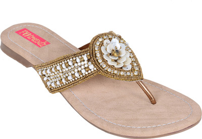 

Footrendz Women Beige Flats