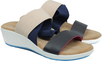 

Inc.5 Women BLACK Flats