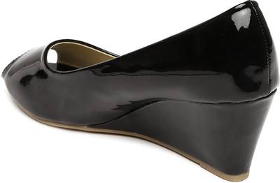 Dressberry Women Black Heels