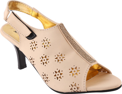 

Style Buy Style Women Cream Heels