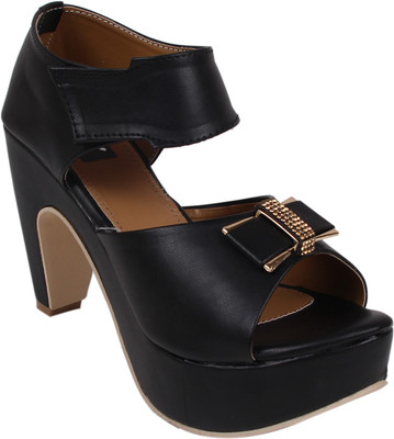 

DICY Women Black Heels