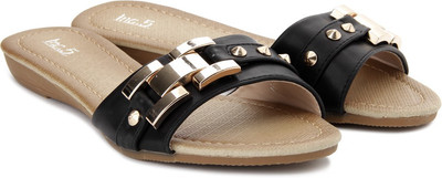 

Inc.5 Women Black Flats