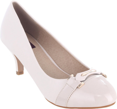 

Shuz Touch Women BEIGE Bellies