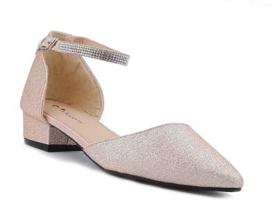 Shuberry Women Champagne Heels