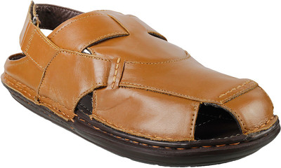 

Metro Men 23,Tan Flats