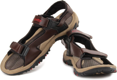 

Lotto Men Brown, Beige Sports Sandals
