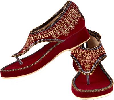 Rangmor Women Black Heels