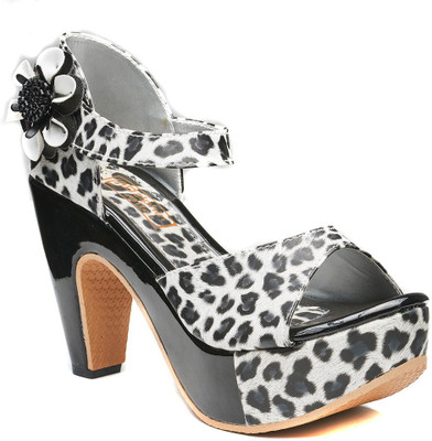 

Dolphin Miles Women Black Heels