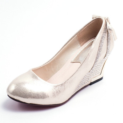 

Hepburnette Women Gold Wedges