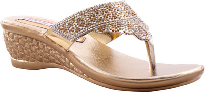 

Belly Ballot Women Gold Wedges