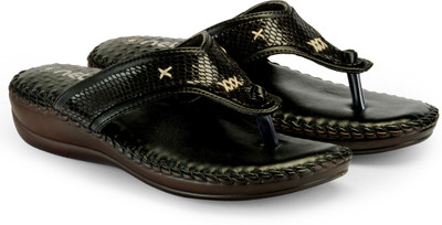 

Nell Women Black Flats
