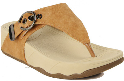 

Bruno Manetti Women Camel Flats
