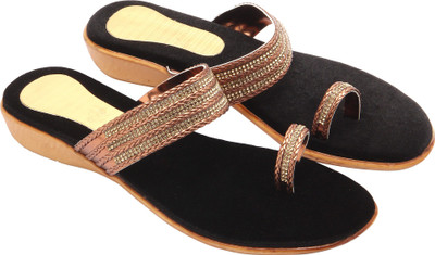 

Royal Collection Women Brown Flats