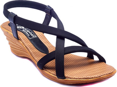 

Dolphin Miles Women Black Wedges