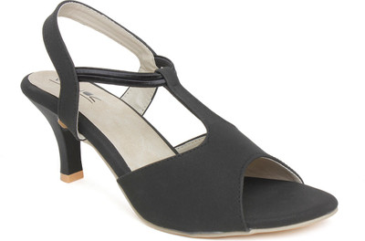 

Vendoz Women Black Heels