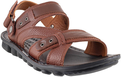 

Mochi Men Tan Casual