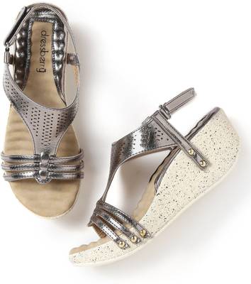 Dressberry Women Black Heels