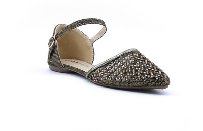 

Shuberry Women Brown Flats