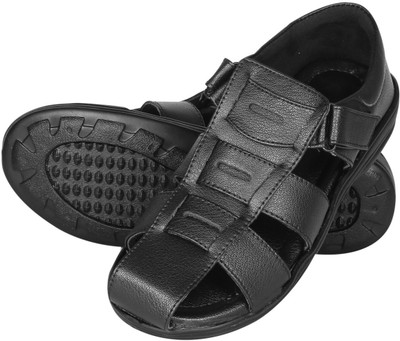 

Kraasa Men Black::Tan Sandals