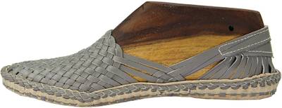 eKolhapuri Men Gray Sandals