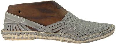 eKolhapuri Men Gray Sandals
