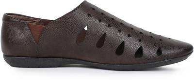 Adreno Men Brown Sandals