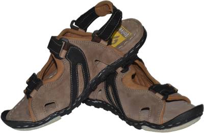 Strive Men Chekku Sandals