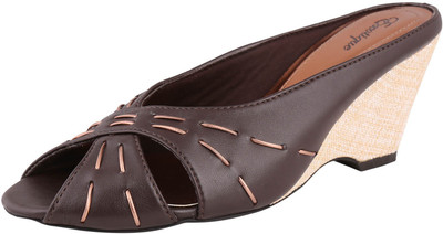 

Exotique Women Brown Wedges