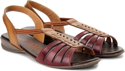 

Catwalk Women TAN Flats