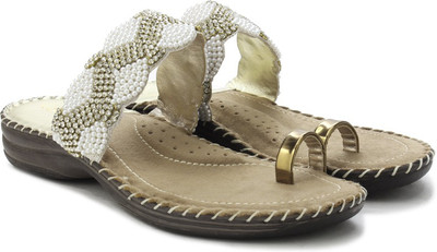 

Catwalk Women GOLD Flats