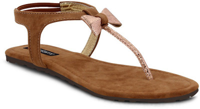 

Get Glamr Girls Flats, Tan