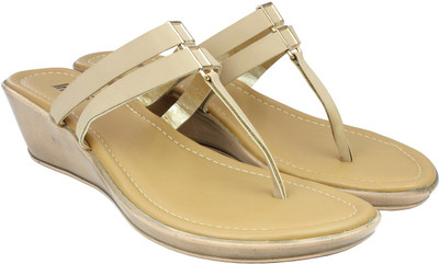 

Inc.5 Women BEIGE Wedges
