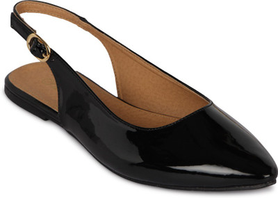 

Flora Women 01, Black Flats
