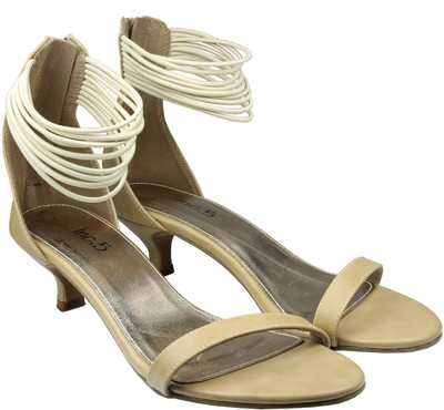 

Inc.5 Women BEIGE Heels