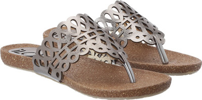 

Ilo Women Silver Flats
