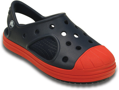 

Crocs Boys & Girls Sports Sandals, Black