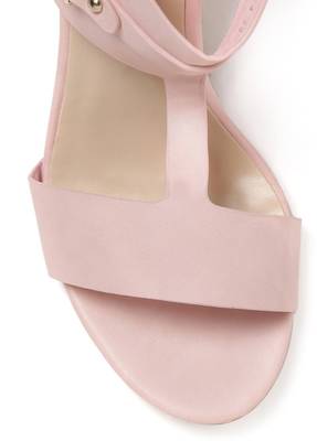 Dressberry Women Pink Heels