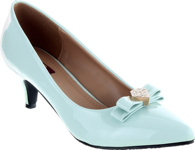 

Shuz Touch Women GREEN Bellies